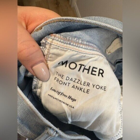 ⭐️ MOTHER Dazzler yoke front ankle jeans - Picture 8 of 8